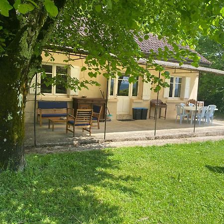 Maison Dans Ecrin De Verdure En Perigord Noir Saint-Cyprien  Exterior foto